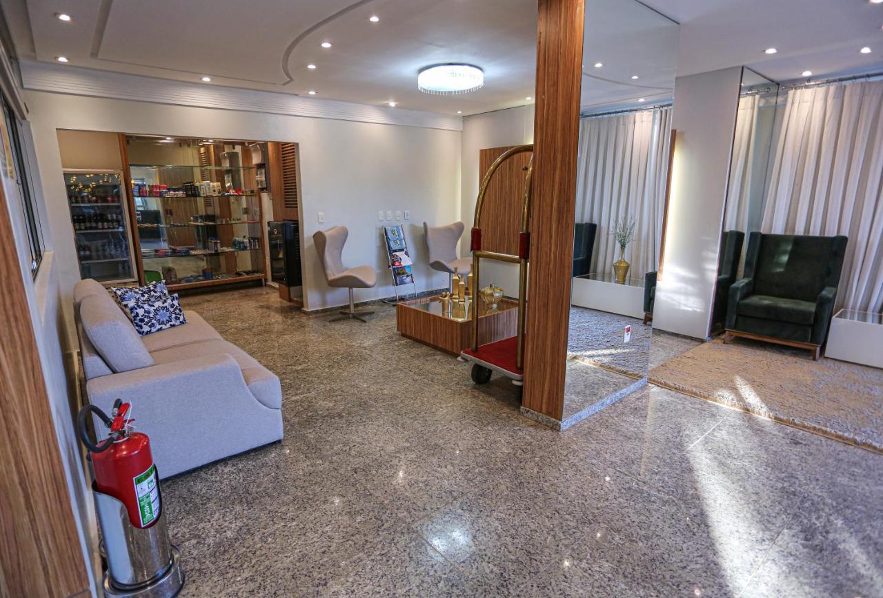 Vitoria Palace Hotel มอสโซโร ภายนอก รูปภาพ