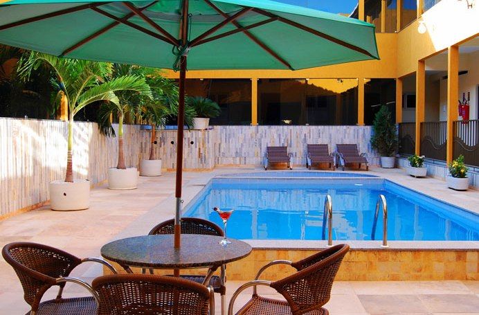 Vitoria Palace Hotel มอสโซโร ภายนอก รูปภาพ